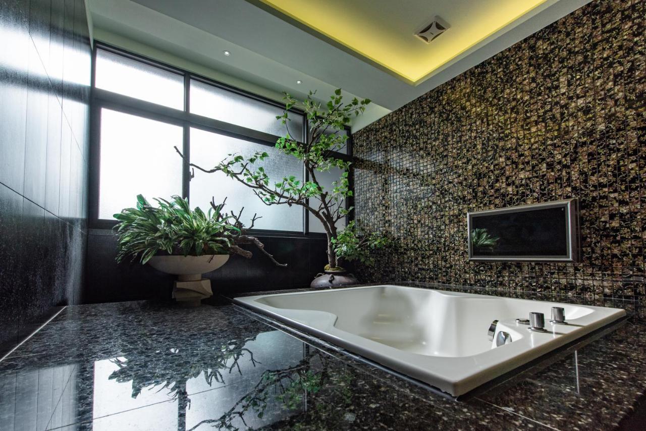 Blossom Motel Puxin ภายนอก รูปภาพ